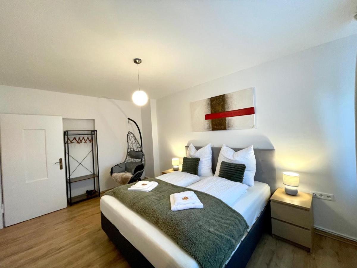 Downtown Apartment By Ninja Spaces - Kingsize-Bett, Kueche, Netflix, Terrasse 부퍼탈 외부 사진