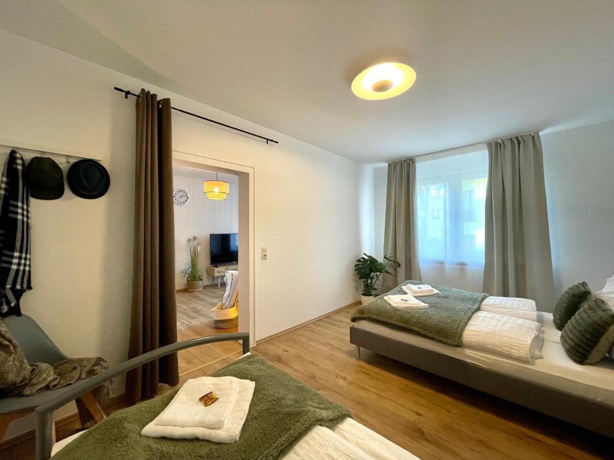 Downtown Apartment By Ninja Spaces - Kingsize-Bett, Kueche, Netflix, Terrasse 부퍼탈 외부 사진