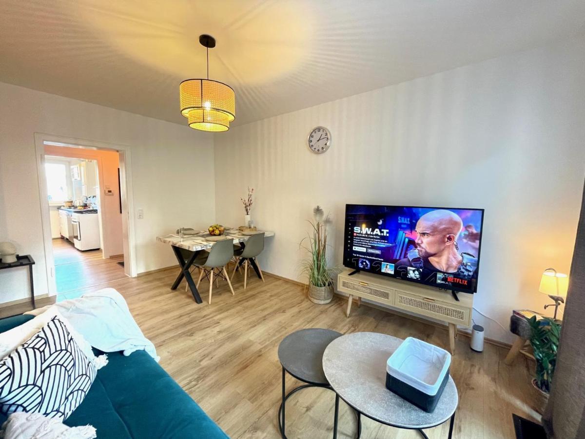 Downtown Apartment By Ninja Spaces - Kingsize-Bett, Kueche, Netflix, Terrasse 부퍼탈 외부 사진